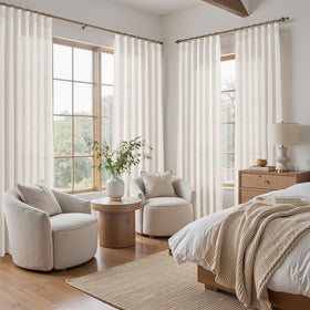 Joywell ring-hooks hanging option enables a crisp pinch-pleat silhouette.