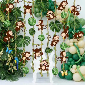 JPfezry jungle-themed decor enhances classroom and event spaces.