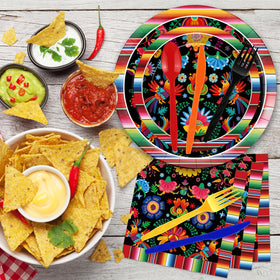 Jremreo Fiesta plastic utensils provide sturdy dining for guests