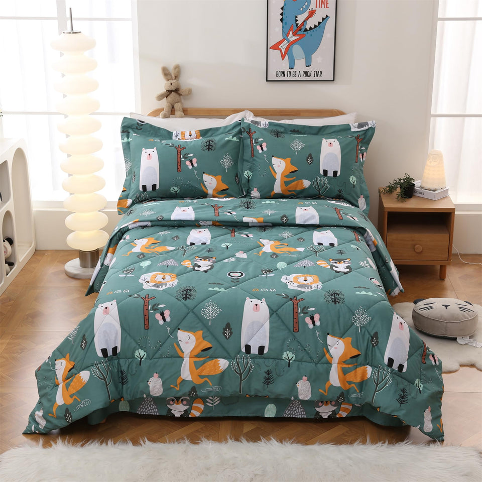 JSD Green Forest Animals twin comforter set for kids' cozy bedtime.
