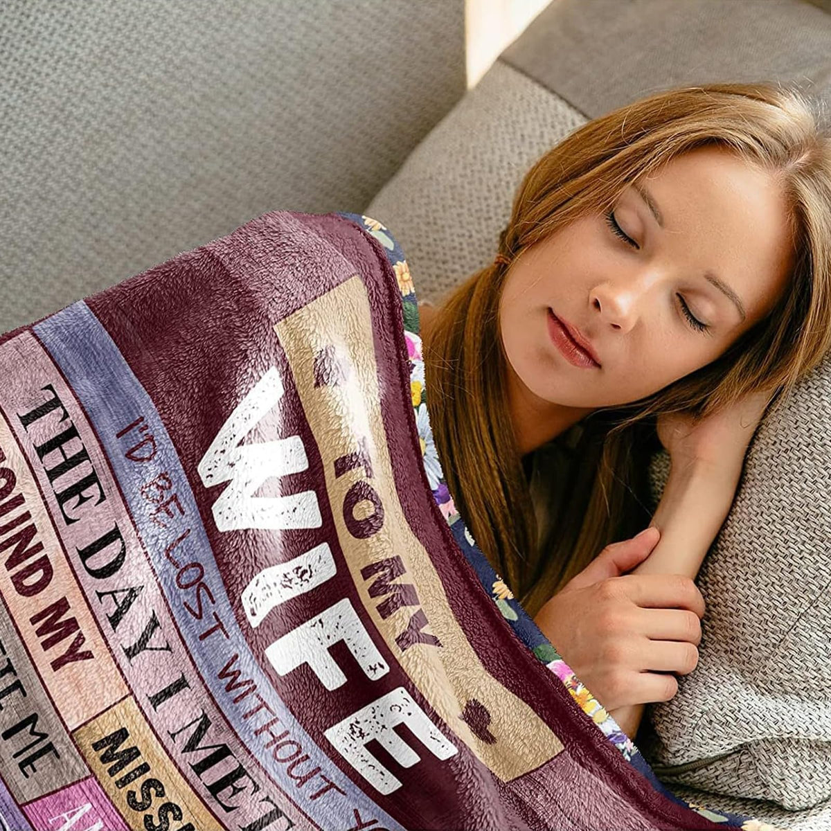 JTUOW blanket with inspirational words, inviting daily motivation and affection.