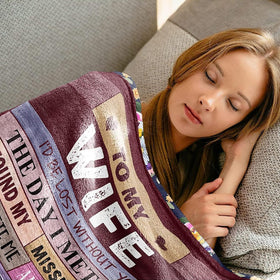 JTUOW blanket with inspirational words, inviting daily motivation and affection.