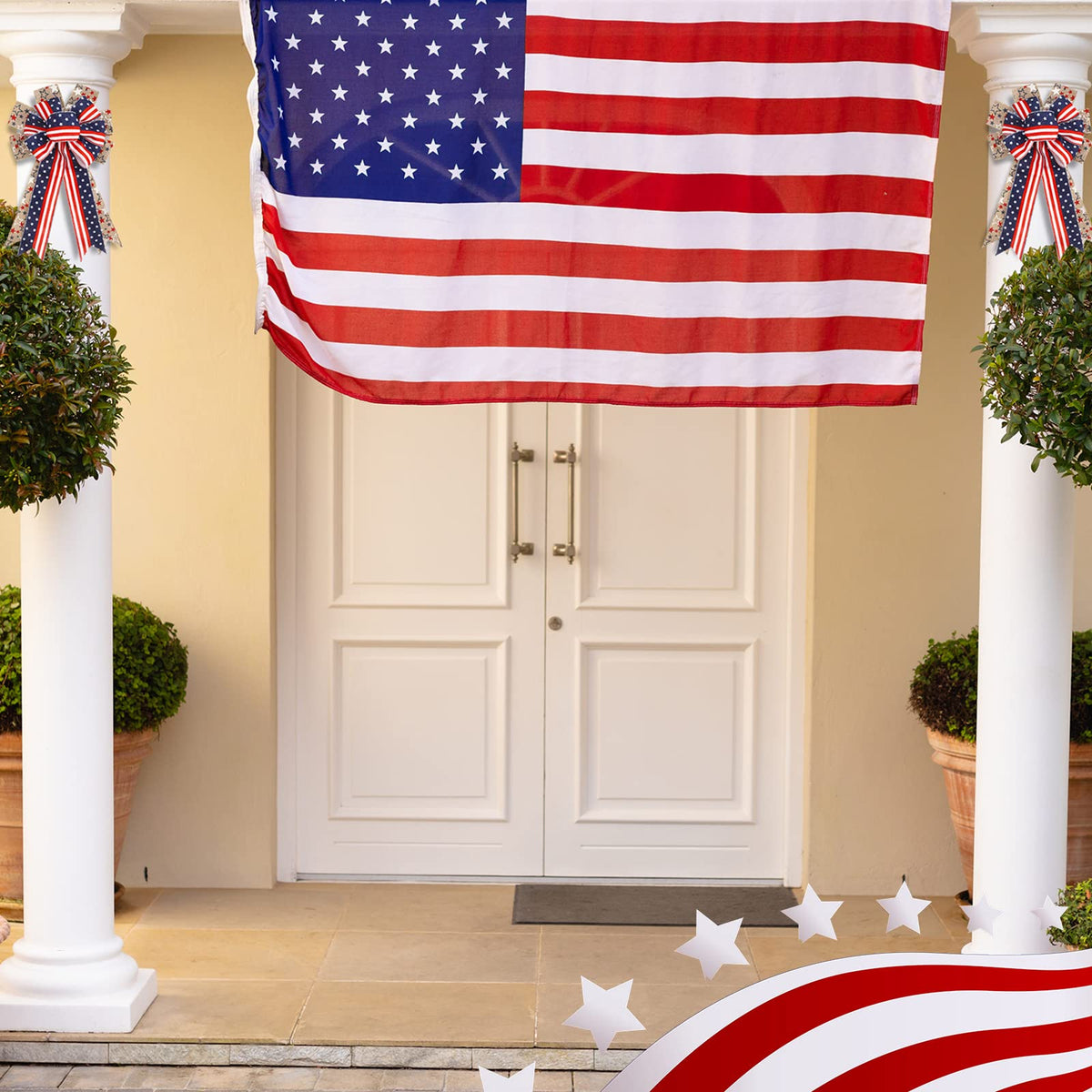 Jutom outdoor-friendly wreath bow highlights Independence Day with red white blue motifs