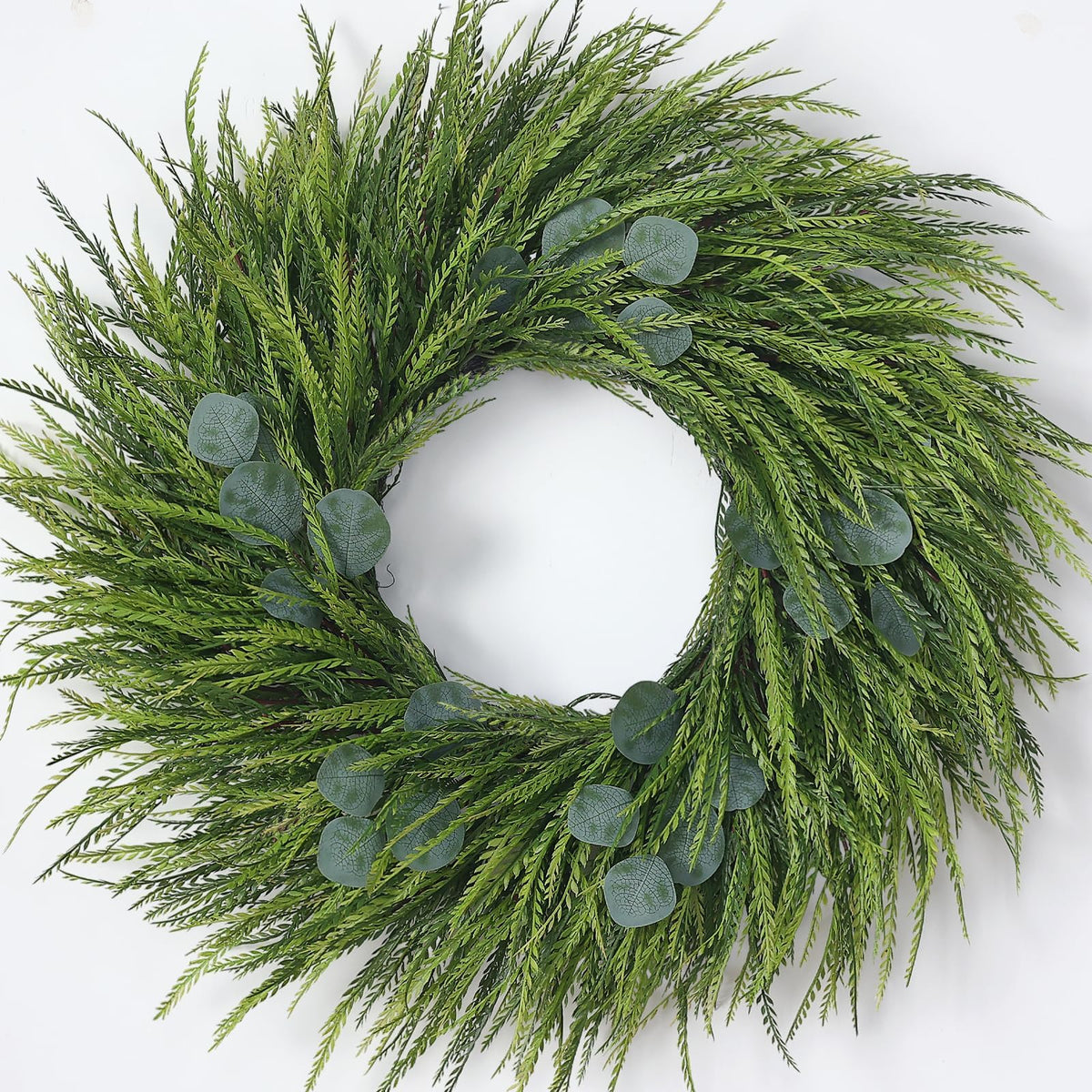 Juxdp 26-inch artificial saw grass wreath on front door adds inviting curb appeal.
