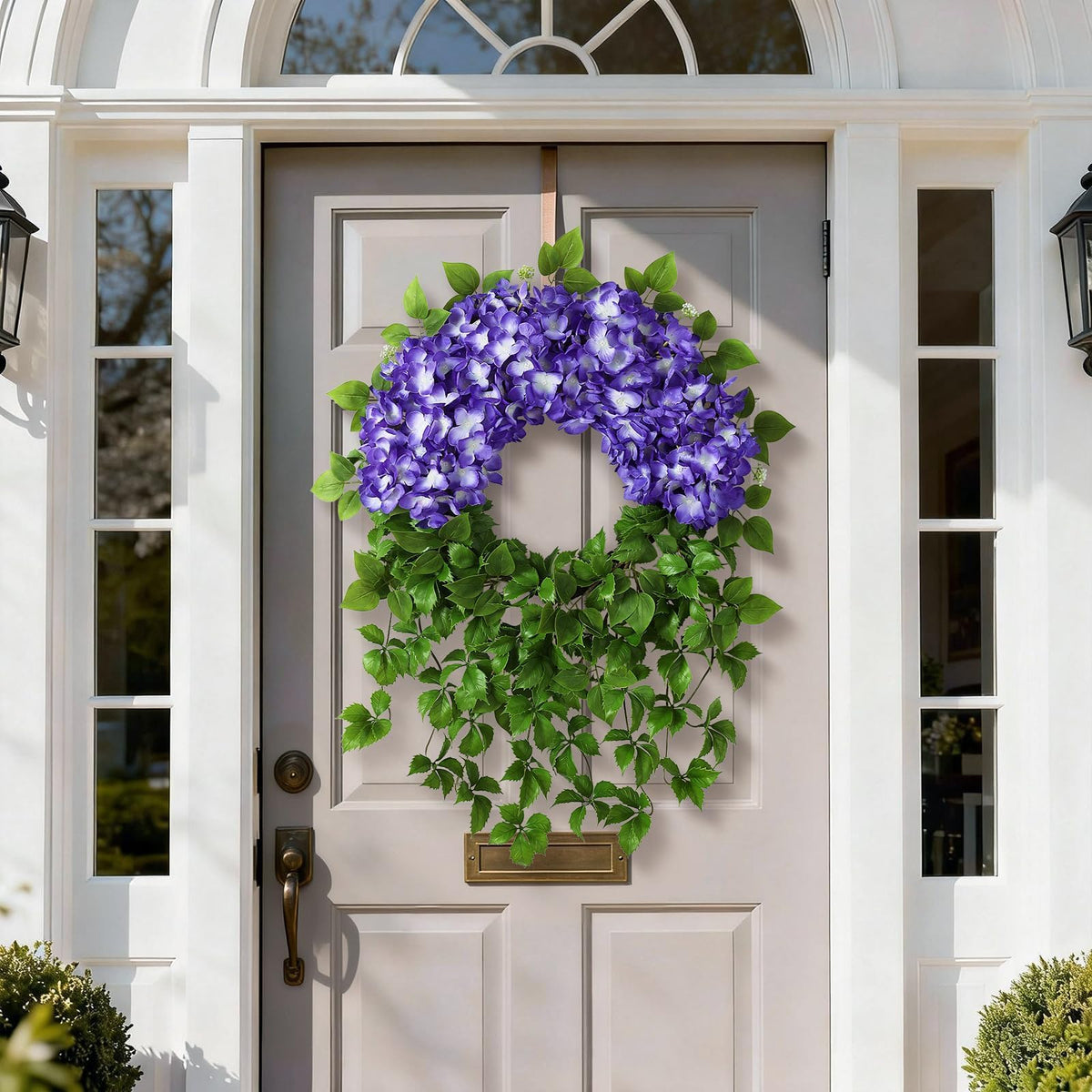 Close-up of lifelike petals and purple hue on Juxdp wreath