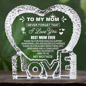 K-MLICE heart crystal close-up showing brilliant clarity for heartfelt mom gifts