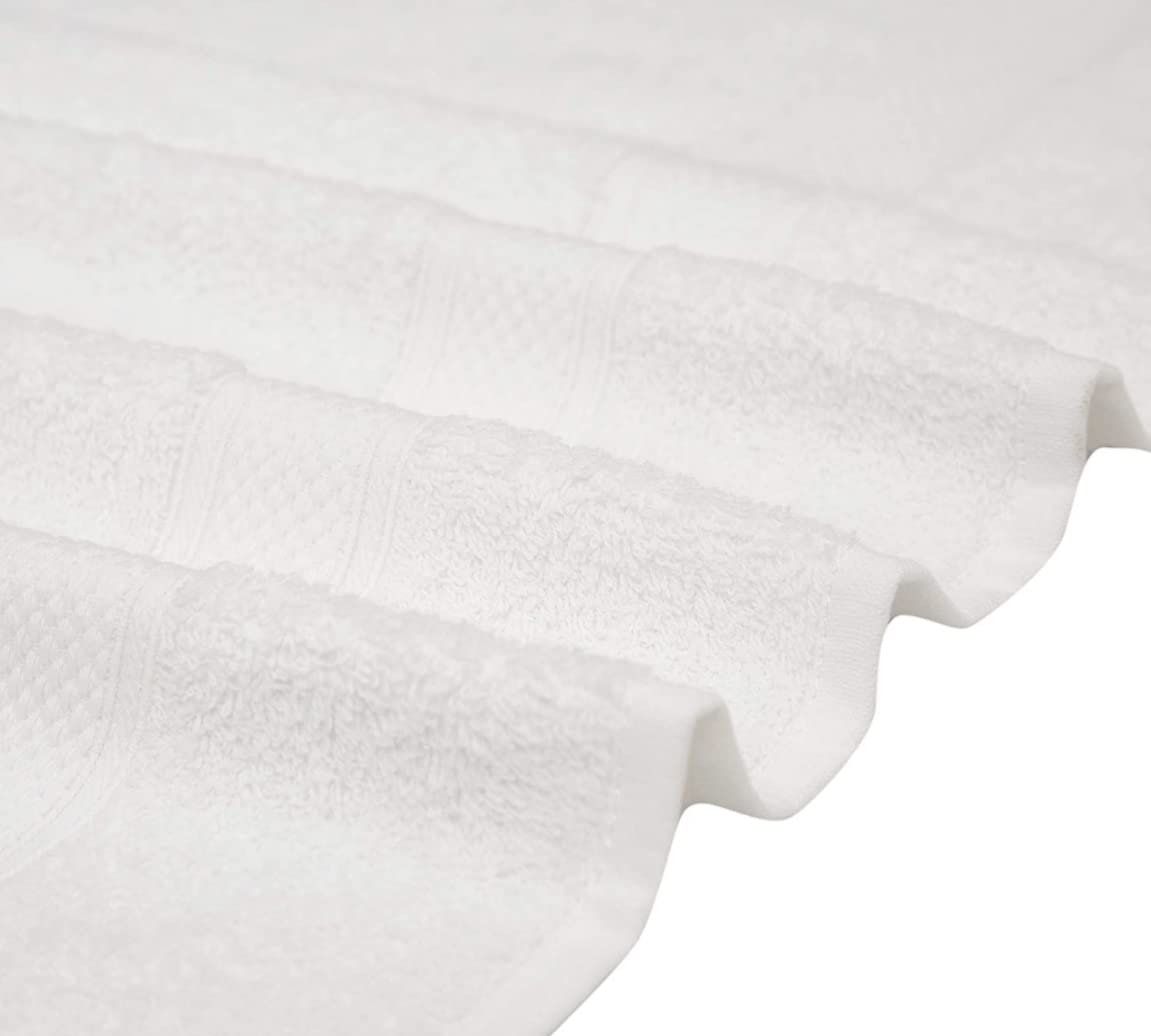 KAHAF COLLECTION quick-dry bath towels in action demonstrate everyday spa-like comfort.