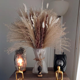 Kaitnax vase packaged securely, ready for gifting.