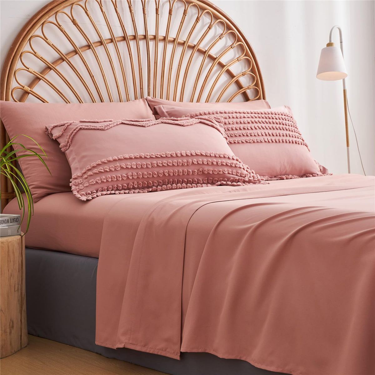 KAKIJUMN premium microfiber fabric feels soft and fluffy