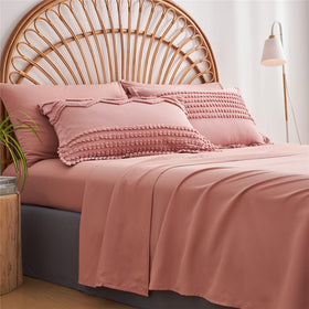 KAKIJUMN premium microfiber fabric feels soft and fluffy