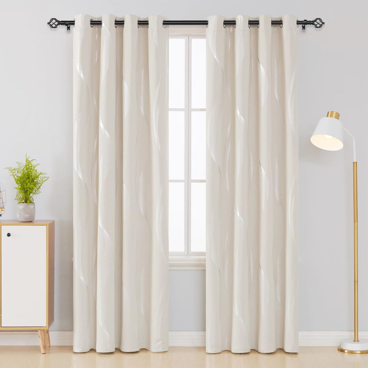 KAMANINA inner 5/8-inch rod reduces sag while keeping curtains aligned.