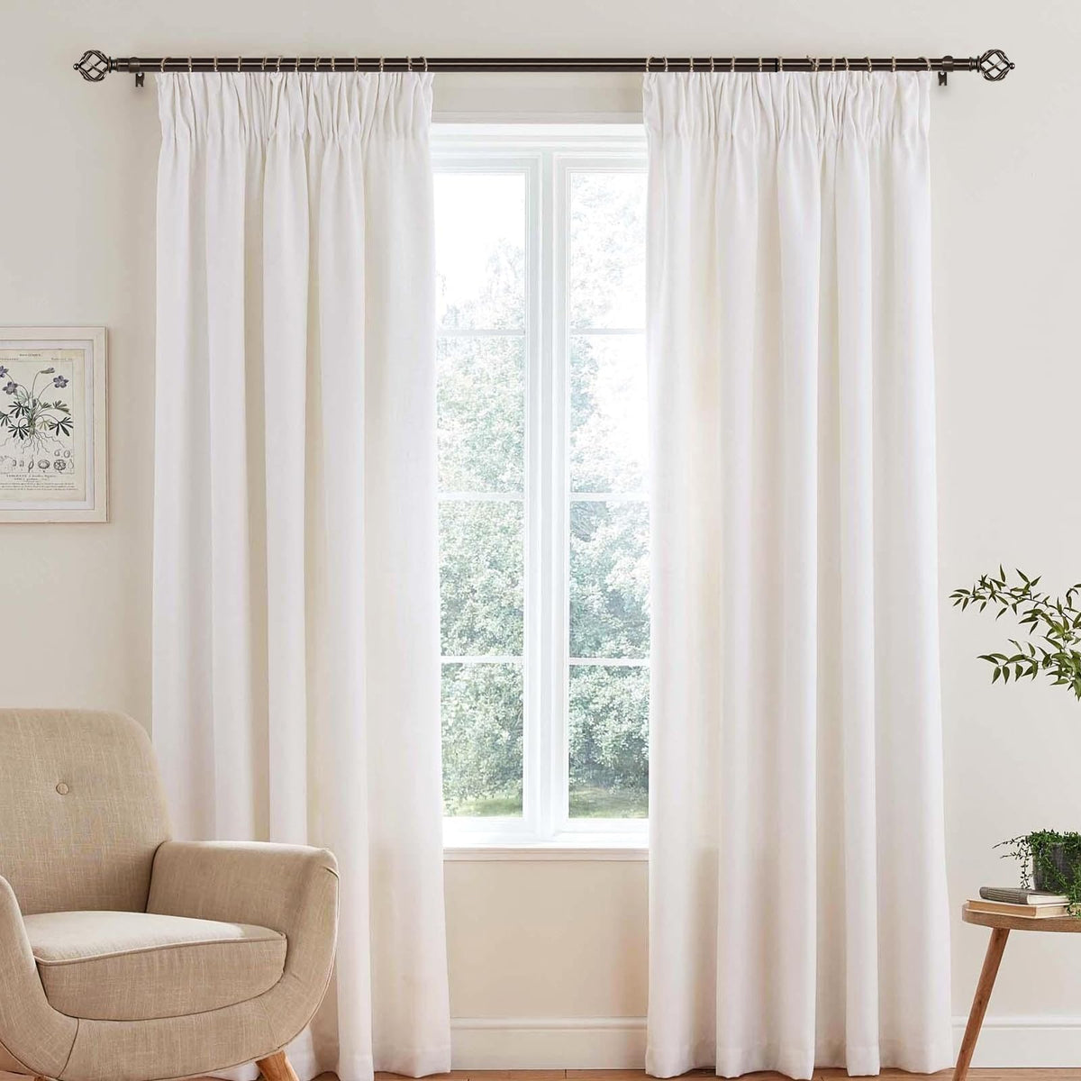 KAMANINA three-quarter-inch outer rod for sturdy curtain support.