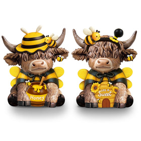Karenhi bee Highland cow figurine with honey jar adds cute charm to shelves and counters