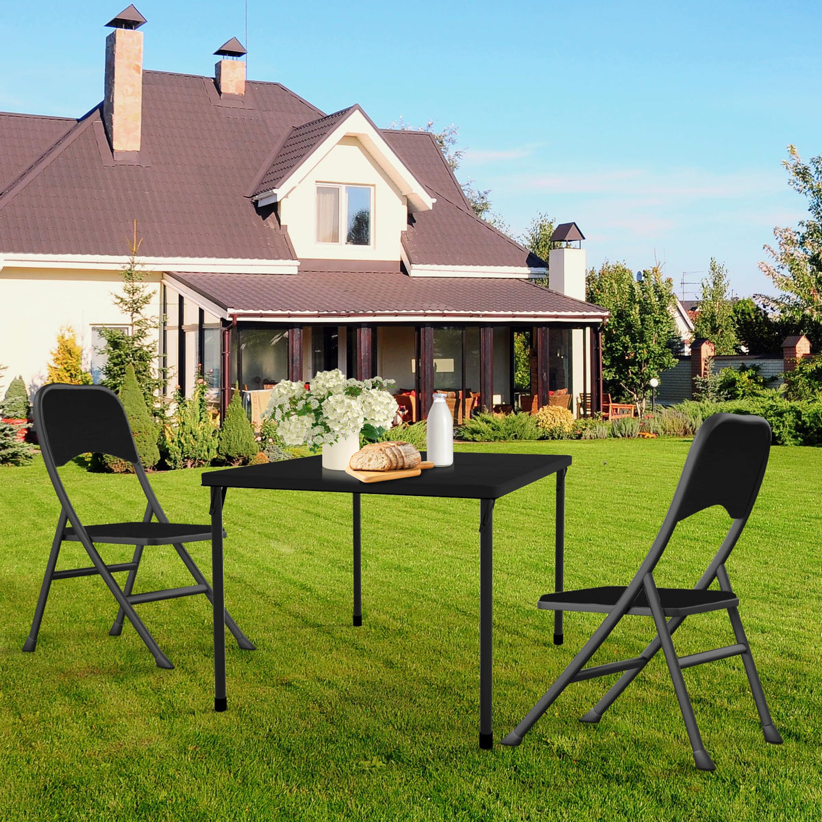 Kasunpul folding table with sturdy legs supporting up to 165 lbs.