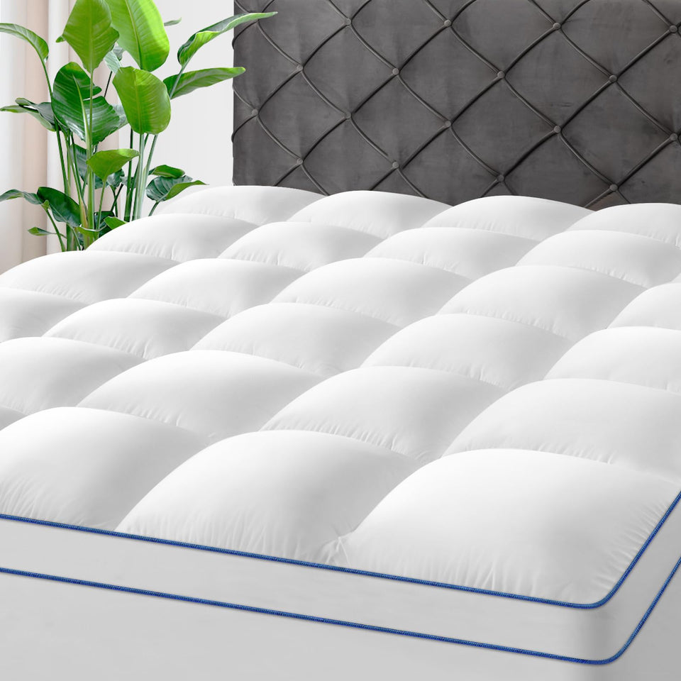 Kayfia full mattress topper extra thick close-up showing plush, supportive comfort.