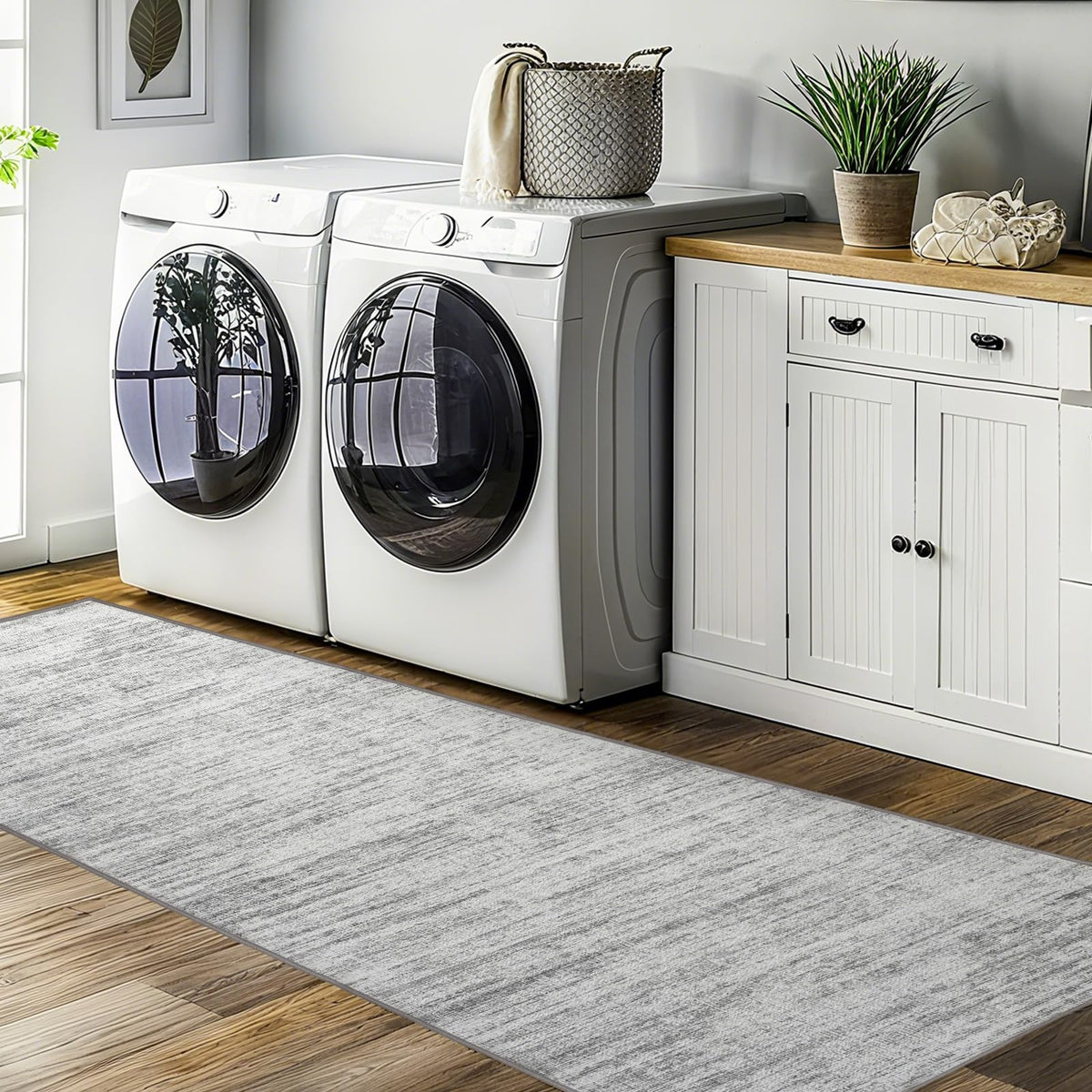 Kearoat kid-friendly pet-friendly rug provides a safe, durable surface.