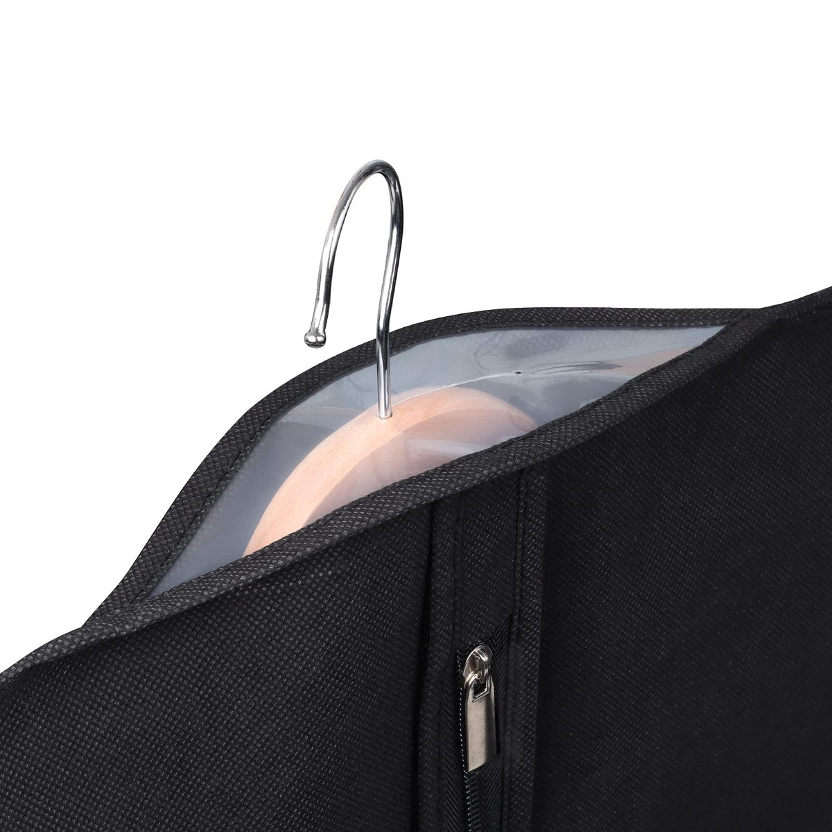 KEEGH lightweight, foldable bag makes packing and storage easier