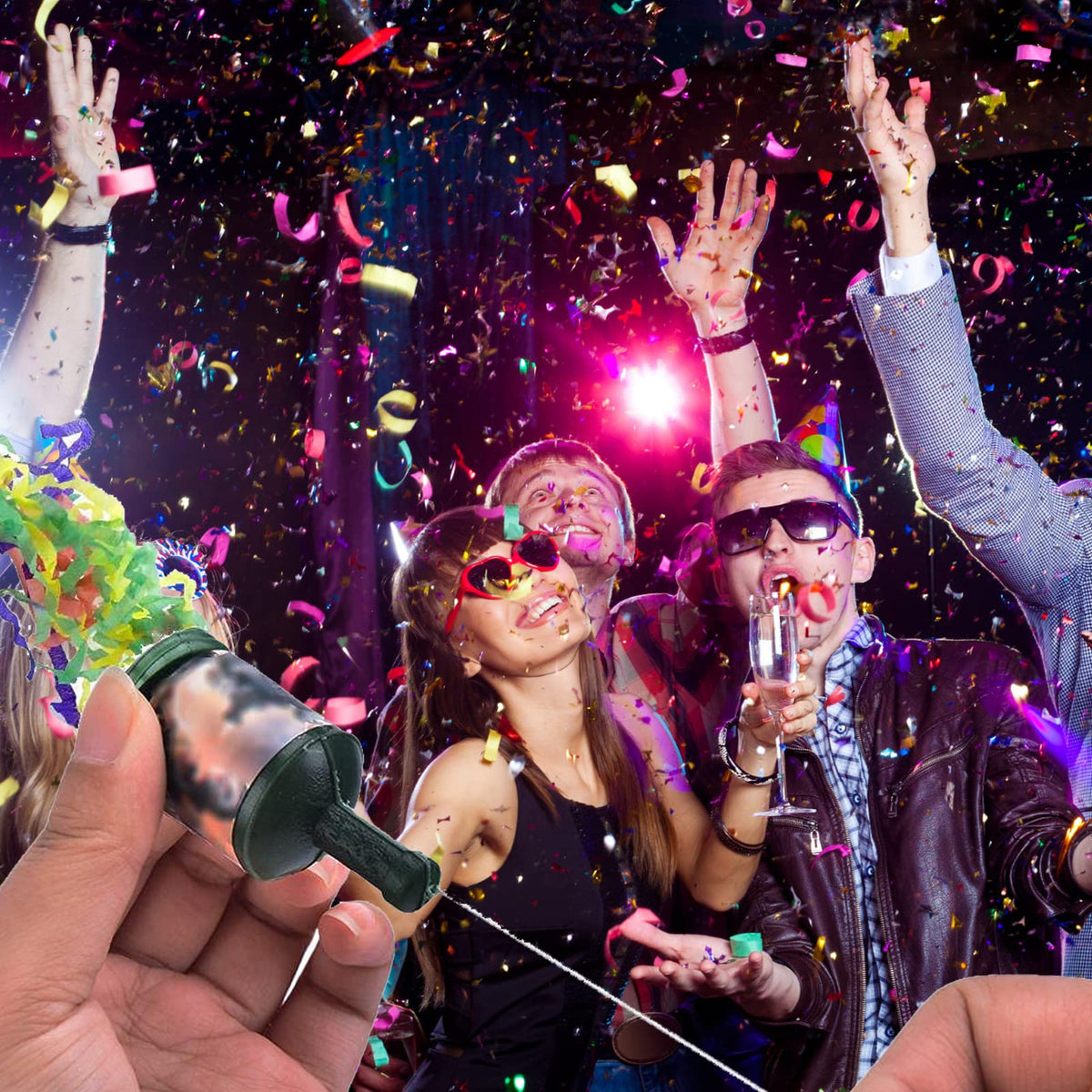 Kekafu confetti poppers brighten Christmas gatherings with festive colors.