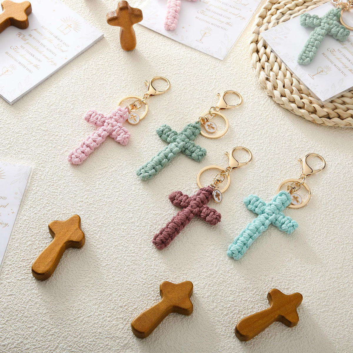 Kenning baptism favor set, complete with cards and bags for gatherings