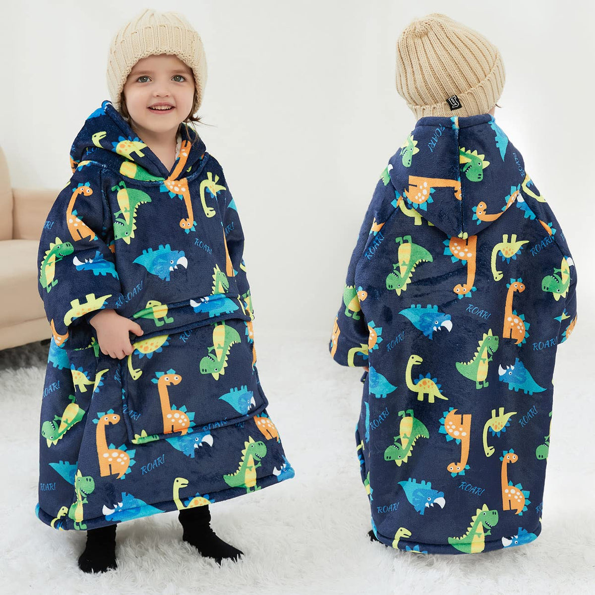 KFUBUO oversized hood on the dinosaur hoodie blanket keeps head warm during play.