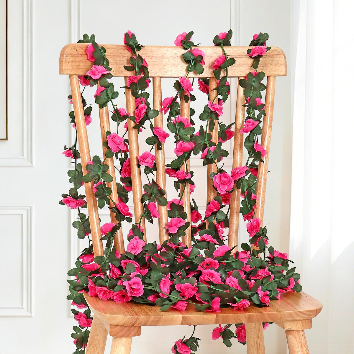 KHOYIME outdoor wall garland adds color to patios and fences