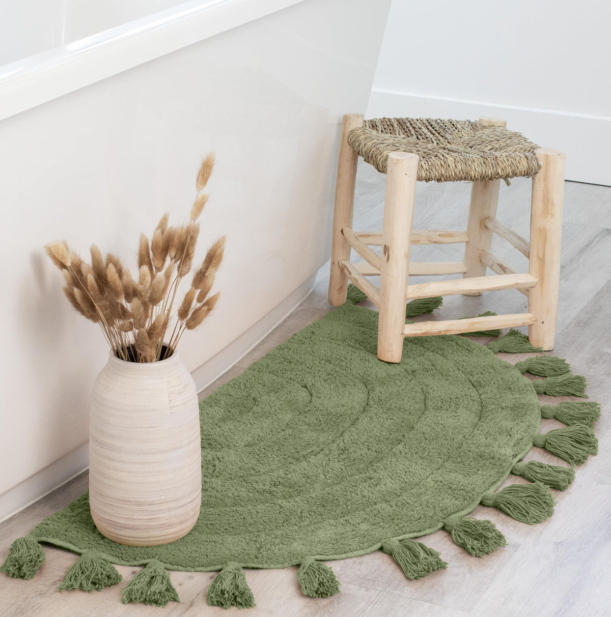 KIBAGA perfect size rug fits vanity, cabinets, shower or tub