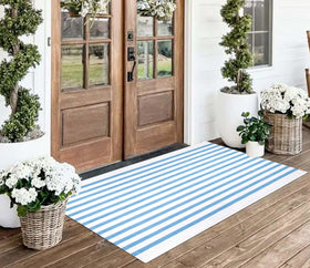 KIhipIoe front porch décor with striped rug and welcoming vibe