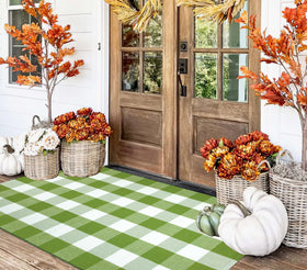 KIhipIoe buffalo plaid rug adds seasonal charm to Thanksgiving and Christmas decor
