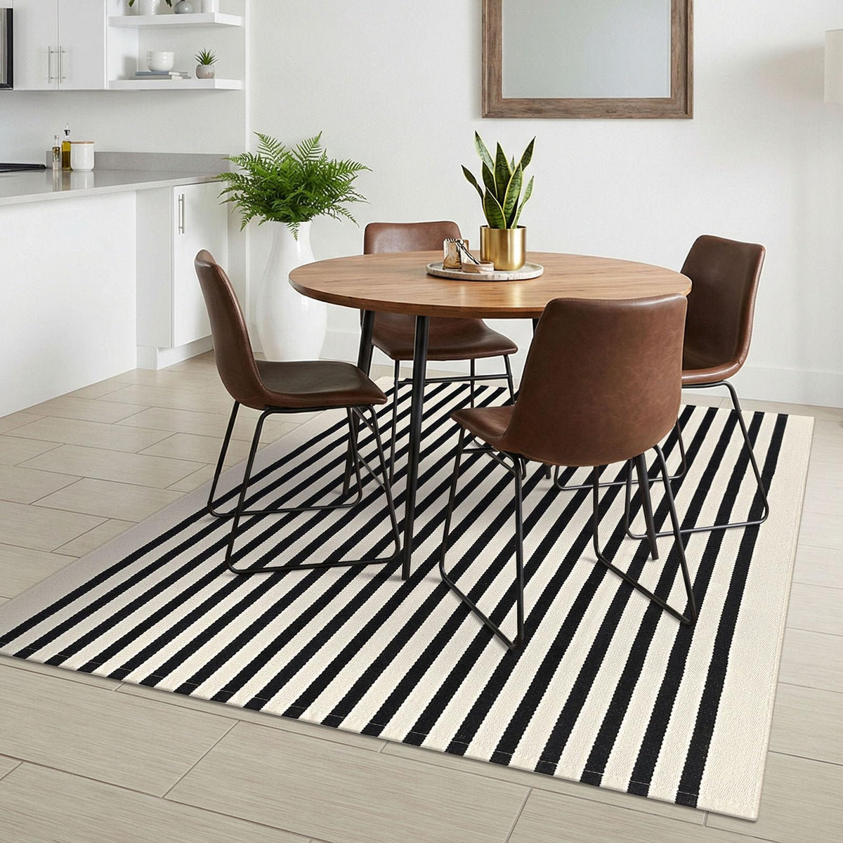 KILOCOCO doorway rug pairs with a non-slip pad for stability