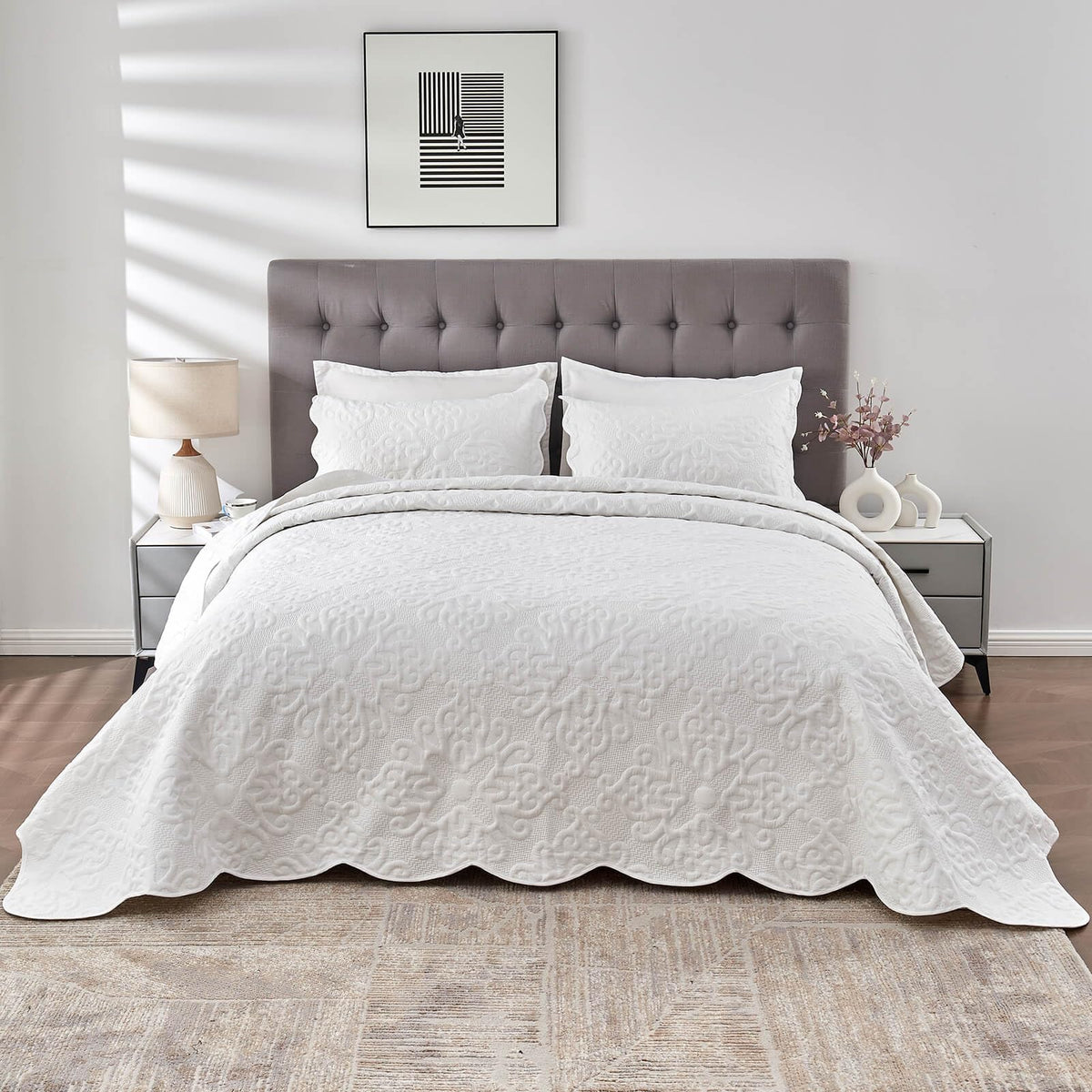 Kingnex micro-brushed texture feels soft against the skin.