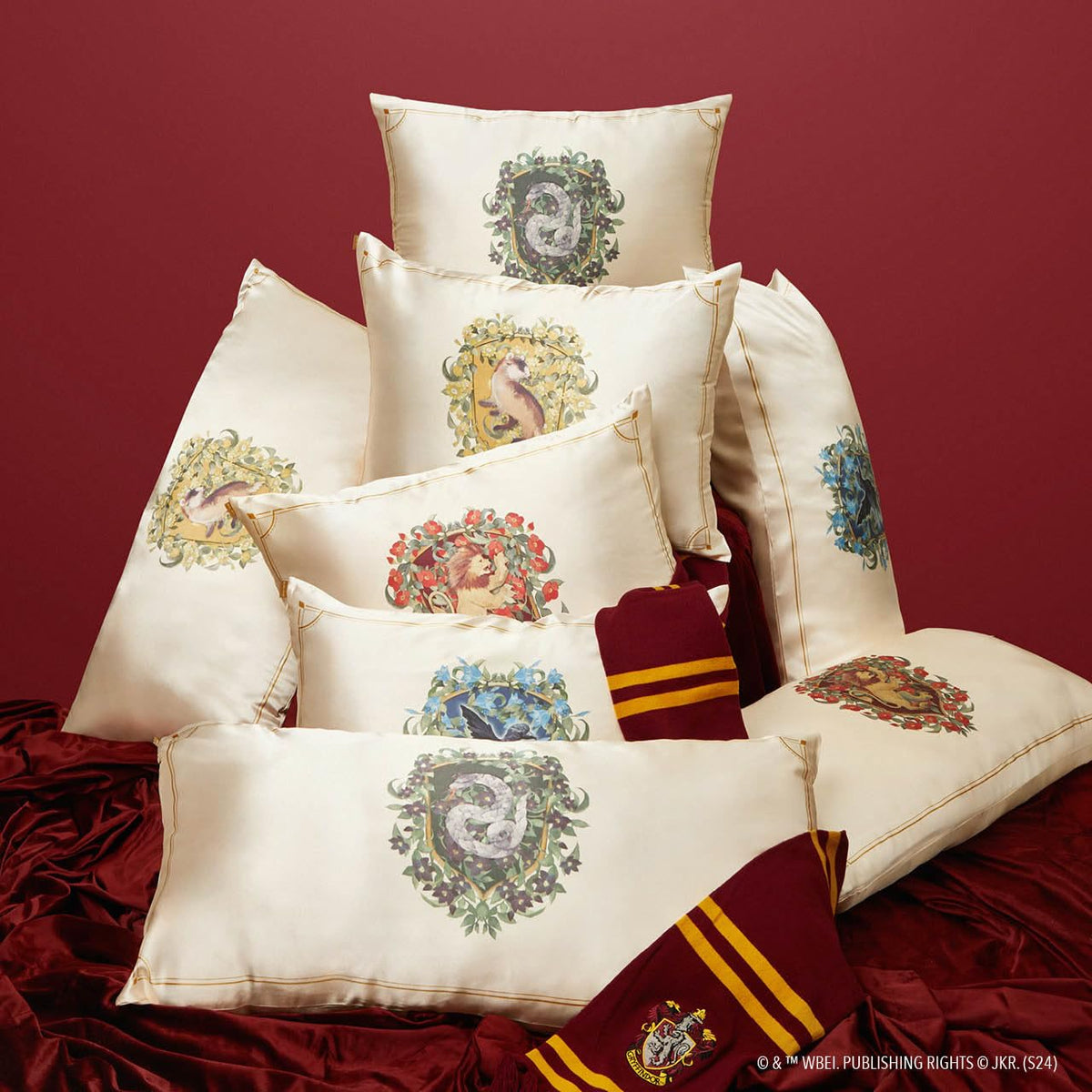 Toddler-friendly Kitsch Ravenclaw satin pillowcase gentle on skin and hair.