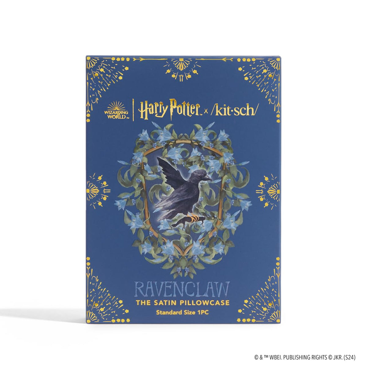 Hidden zipper on Kitsch Ravenclaw pillowcase keeps the pillow secure.