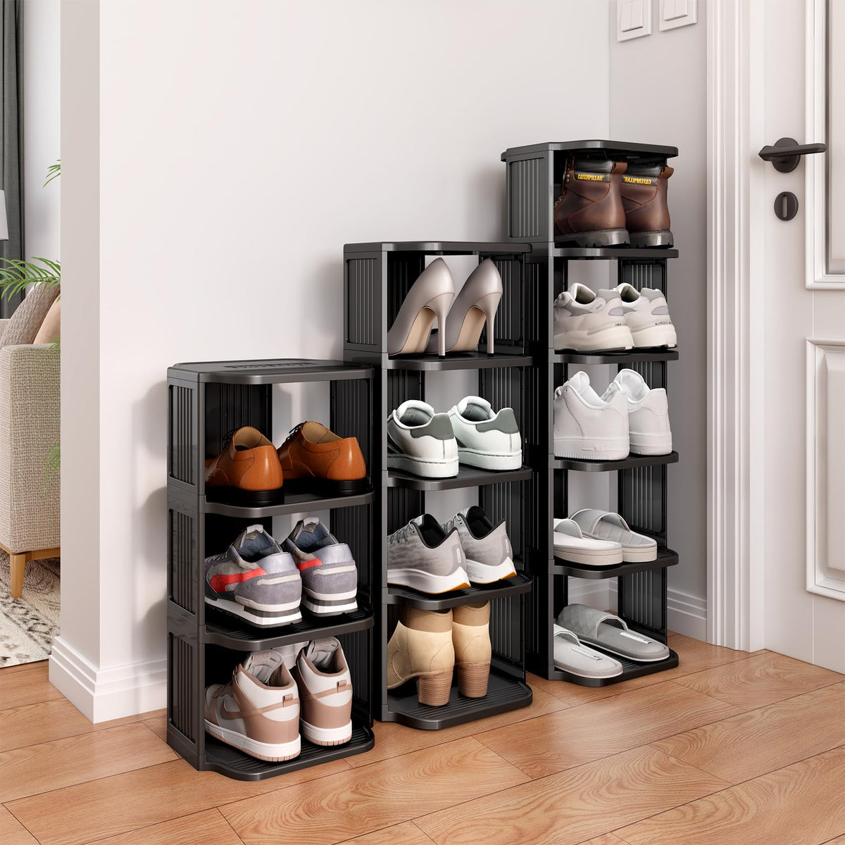 Kitstorack dorm-use setup saves space in small living areas.