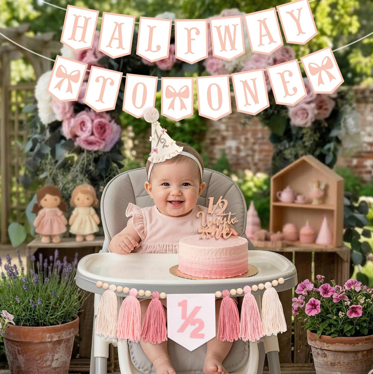 Klarvyius halfway-to-one banner brightens the table backdrop for baby celebrations