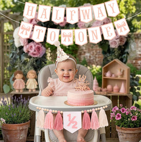 Klarvyius halfway-to-one banner brightens the table backdrop for baby celebrations