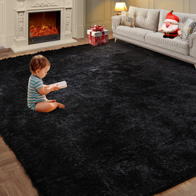 KNZE luxury 6x9 rug in black with plush pile for cozy living spaces.