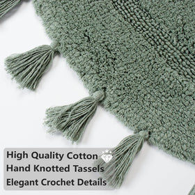 KOEXM tassel-trim rug supports comfortable footing after showers