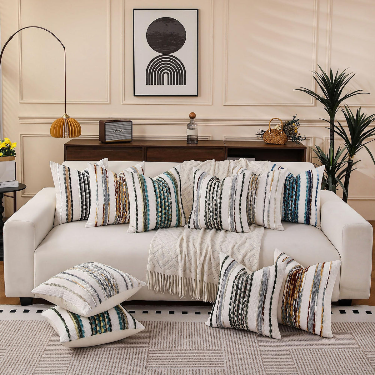 KOOLIFE chenille tufted detail pillow cover highlights tactile depth