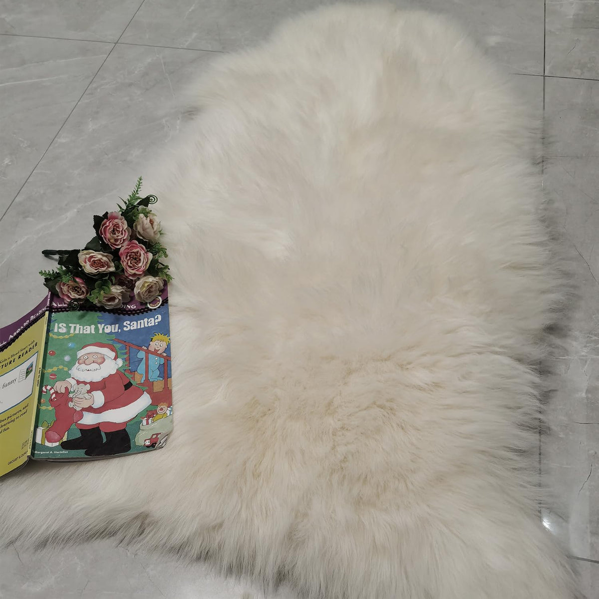 Kopal lambskin rug soft fluff texture highlights luxurious underfoot comfort.