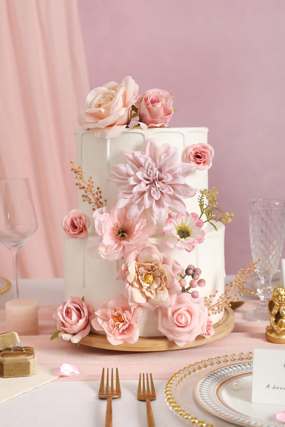 Koroni Flowers baby shower decor adds a sweet, lasting ambience.