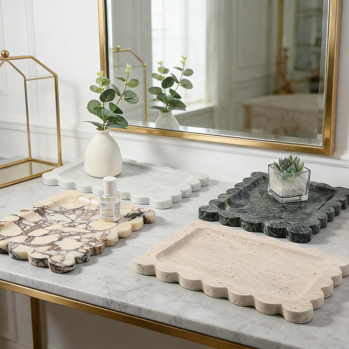 Koville tray easy to clean with a damp cloth.