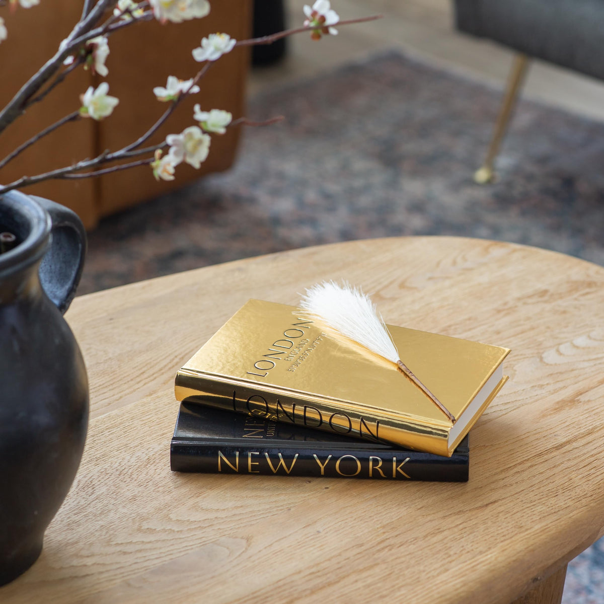 L’AMOUR HOME DECOR gift-ready decor books for fashion lovers.