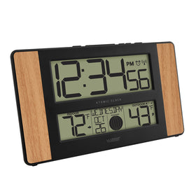 La Crosse Technology atomic clock wood oak finish detail adds warm, natural style to any room.