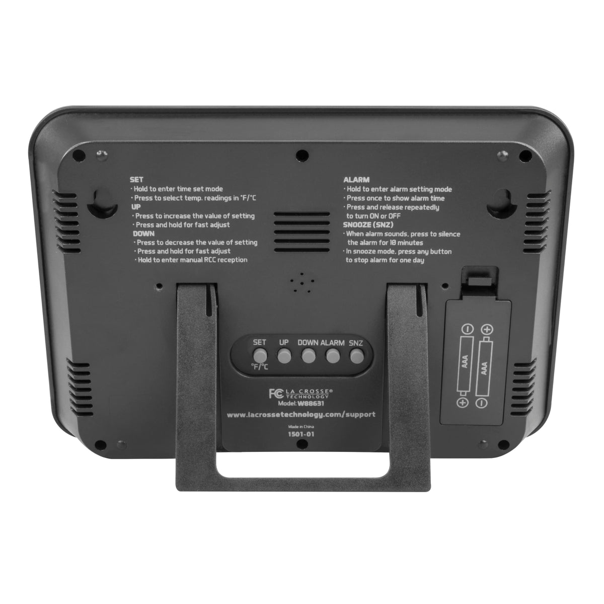 La Crosse Technology W88631 indoor temperature display in °F or °C