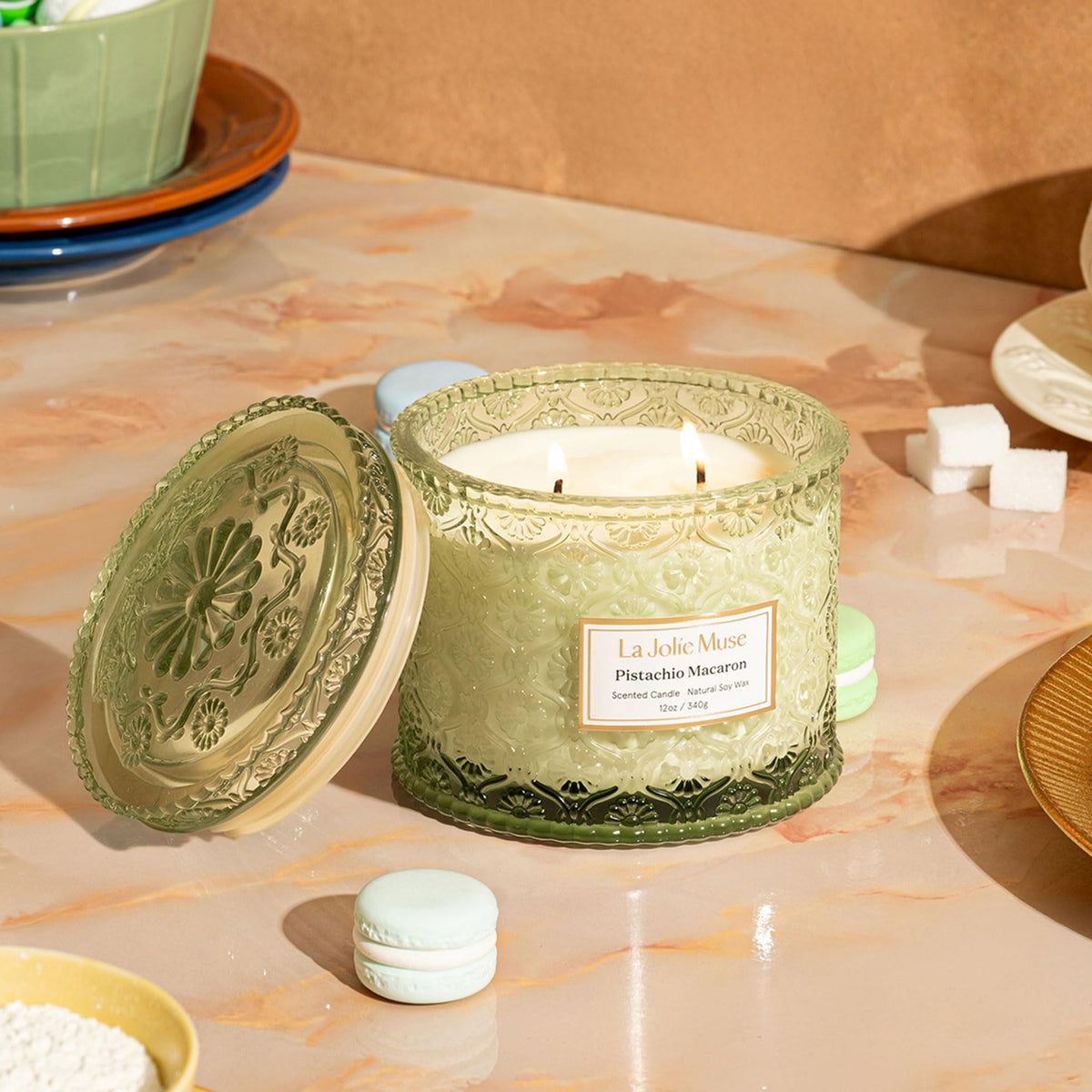LA JOLIE MUSE Pistachio Macaron Candle burn time delivers long-lasting ambiance.