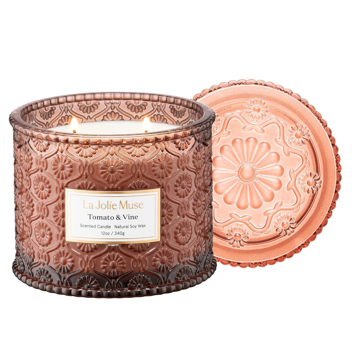 LA JOLIE MUSE Tomato & Vine Candle in tomato leaf, rose, and moss for a welcoming ambiance.
