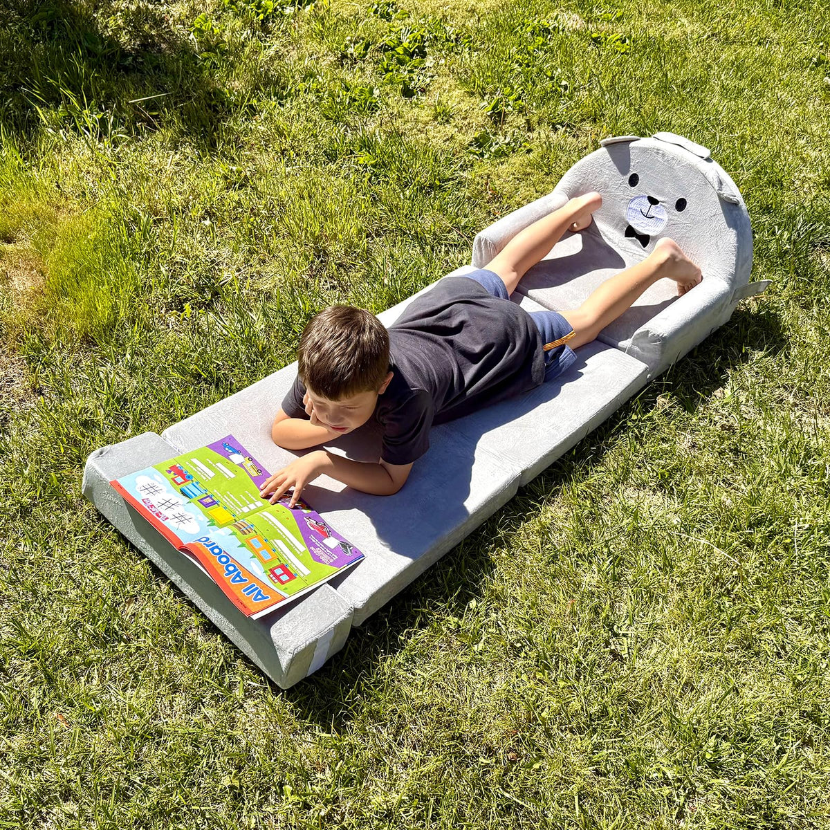 Laapee fold-flat design for quick storage or car travel.