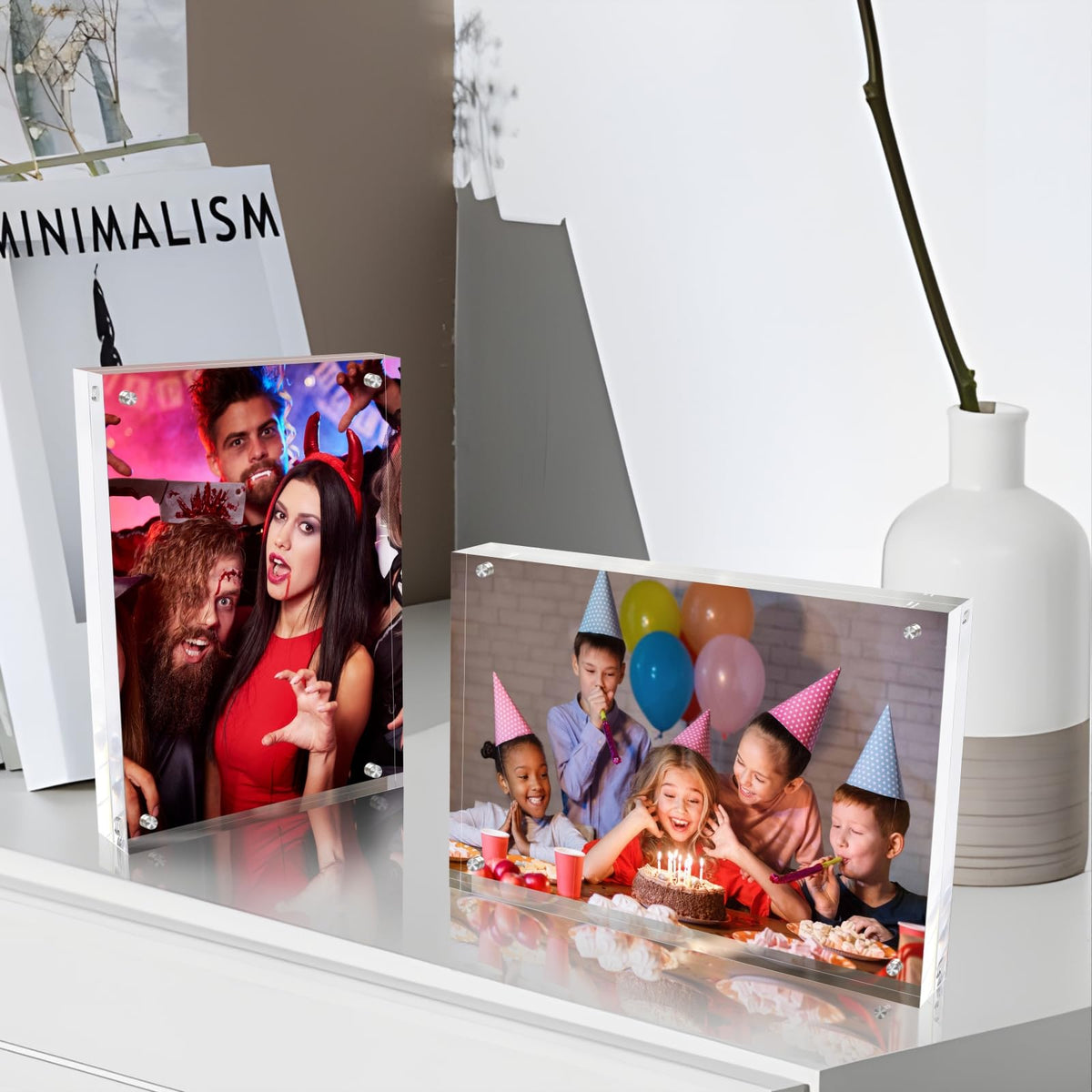 laapee two-piece magnetic frame keeps photos secure and easy to swap