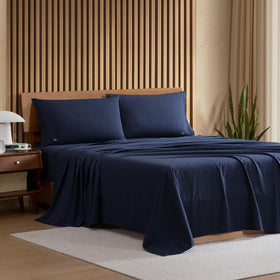 Lacoste pillowcases stitching detail highlighting durability and clean edges.
