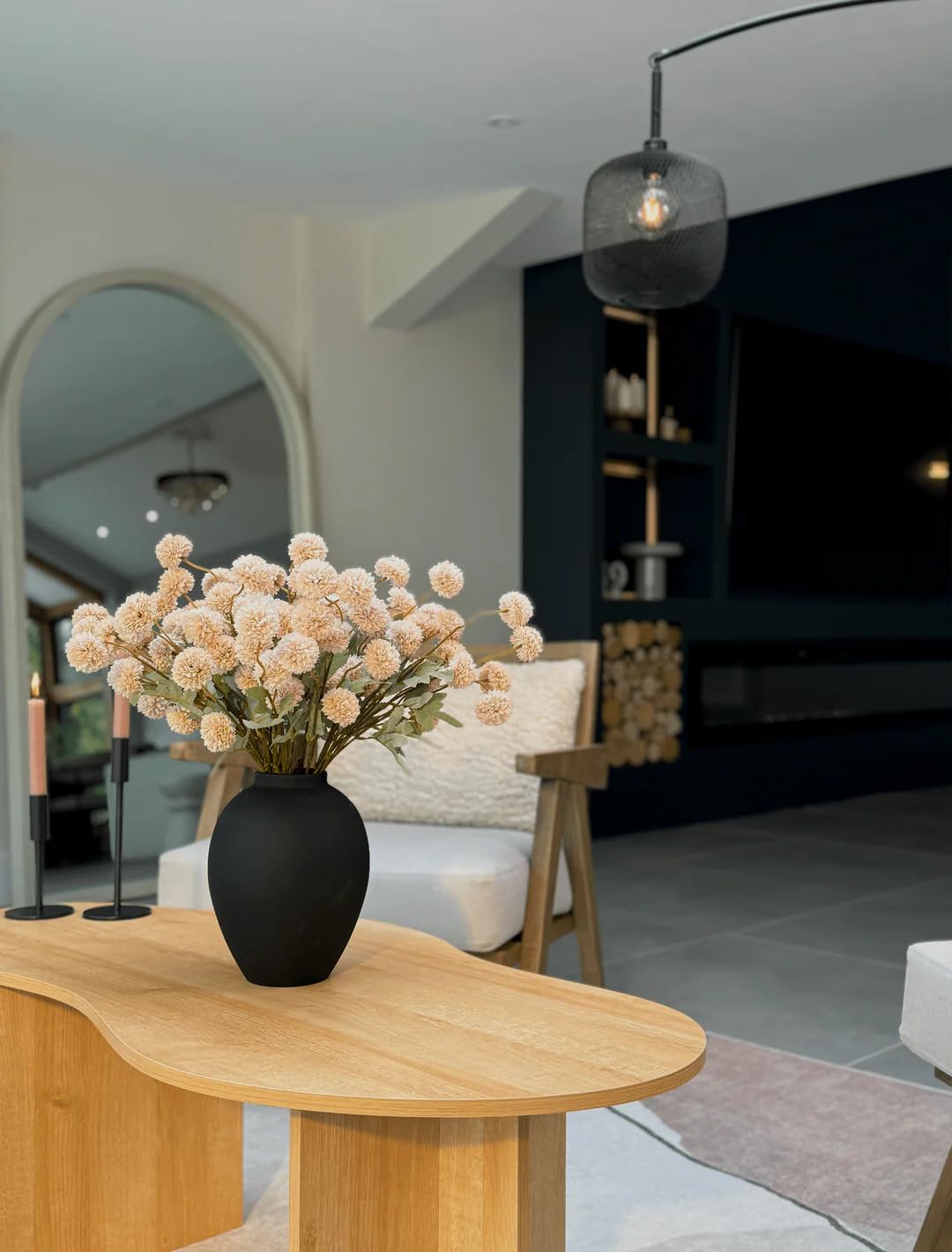 Laelfe wedding deco kiku beige mums for graceful celebrations.